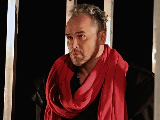 Актер сыграет в Уфе короля Генриха II в спектакле «Лев зимой»