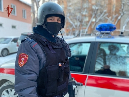 Росгвардейцы задержали в Томске находящегося в федеральном розыске мужчину