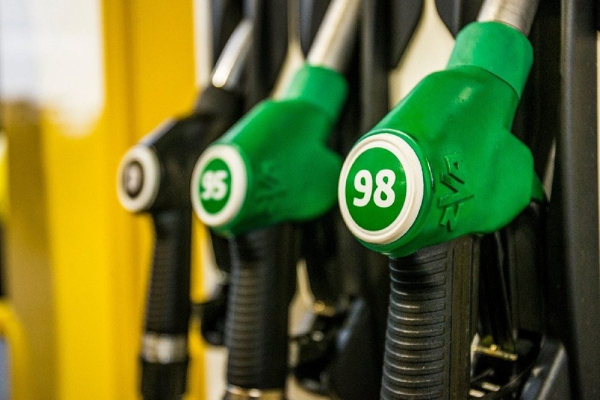 Костромастат: автомобильный бензин марки АИ-98 держит свою ценовую планку уже месяц