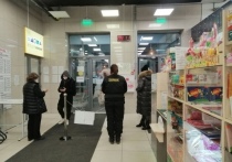 С 13 января в Забайкалье людям, не имеющим QR-кодов о вакцинации, разрешили посещать аптеки и продуктовые магазины в торговых центрах через отдельный доступ