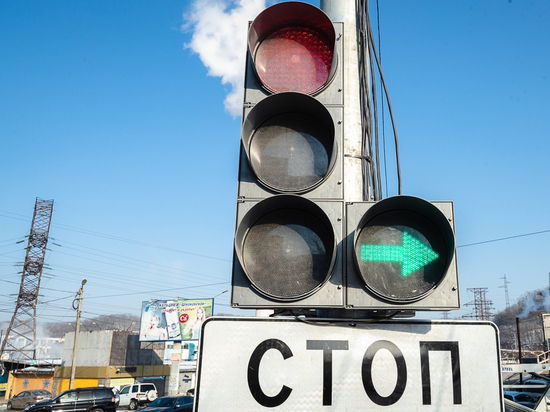 На повороте к "Зеленому бульвару" во Владивостоке установят светофор