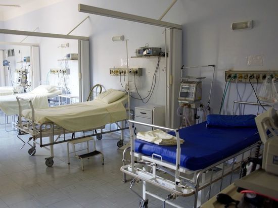 Более 100 петербуржцев смогут лечиться в первом частном коронавирусном госпитале