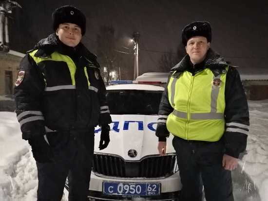 Рязанские полицейские помогли спасти жизнь задыхающегося младенца