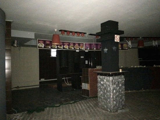 Начались демонтажные работы в здании кинотеатра «Россия» в Йошкар-Оле