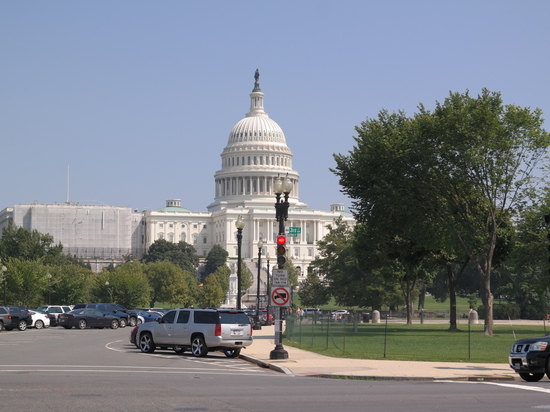 Эксперт: "убийственные" санкции против России введут без "вторжения" в Украину