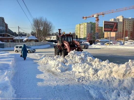 В Рязани застройщики помогают мэрии с уборкой снега