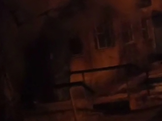 Мусор горел в подвале пятиэтажки на КСК в Чите