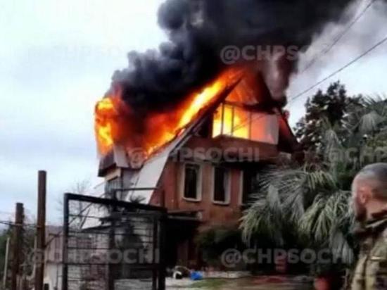 Очередной пожар произошёл в частном доме в Сочи