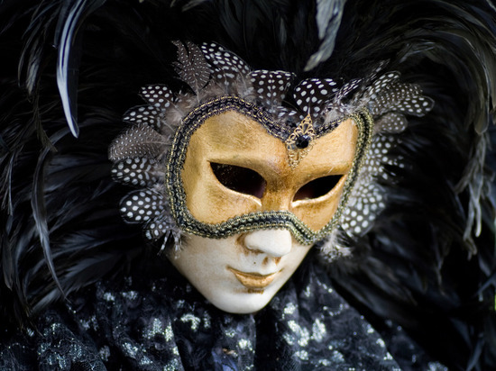 В Великом Новгороде проведут фестиваль карнавального костюма