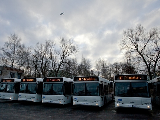 Продлены два автобусных маршрута – в Тосненском и Ломоносовском районах