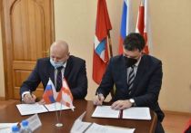 Мэры Омска и черногорского Тивата подписали протокол о сотрудничестве