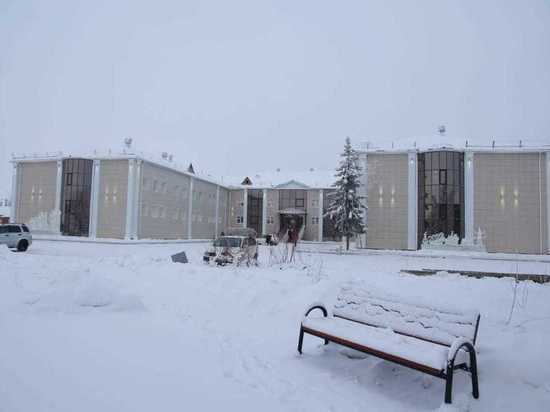 В селе Огородтах Усть-Алданского района Якутии ввели новую школу