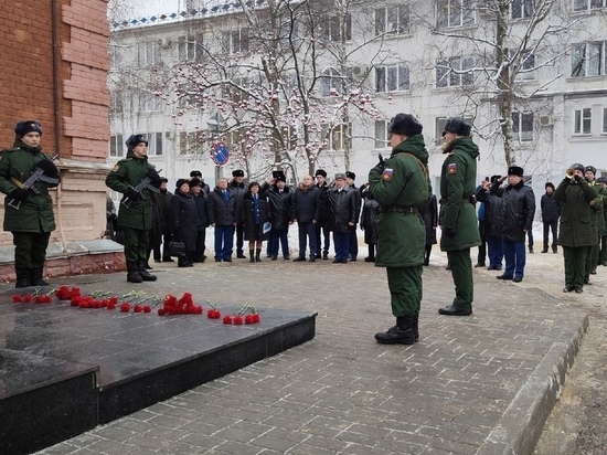 В областном центре открыли памятник тамбовским прокурорам