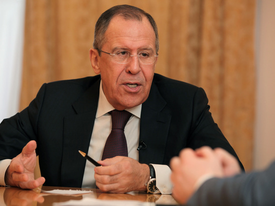 Лавров заявил про ожидание Россией письменного ответа НАТО