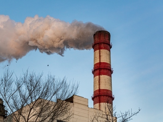Омские синоптики рассказали, чем загрязняли воздух предприятия в декабре