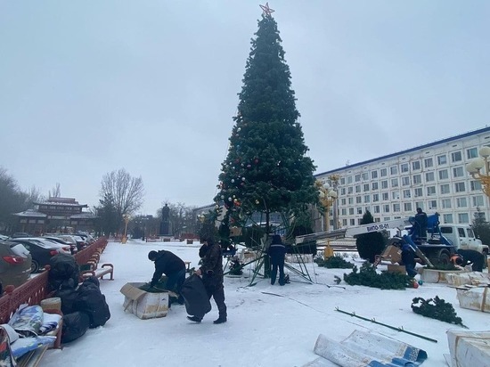 Столица Калмыкии переходит в обычный режим работы
