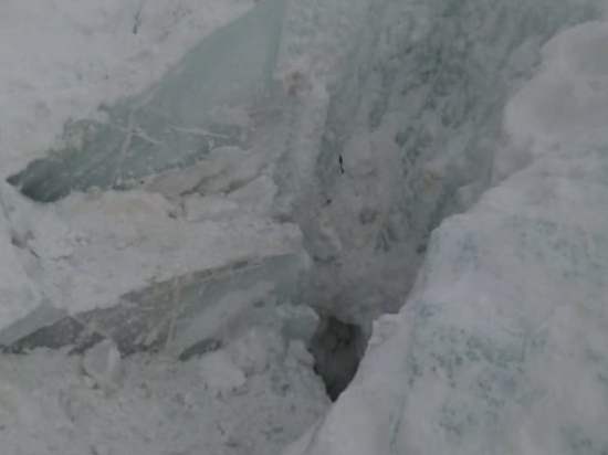 В Балезинском районе 3-летний ребенок провалился под лед