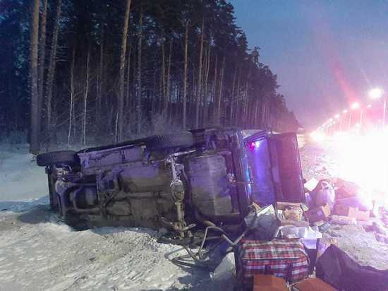 Новосибирский водитель погиб после встречи с кучей снега на Бердском шоссе