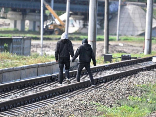В России предложили увеличить штрафы нарушителям правил перехода железнодорожных путей
