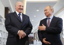 Президент Белоруссии Александр Лукашенко рассказал, что вместе с российским коллегой Владимиром Путиным разработал план операции по отправке миротворческого контингента ОДКБ в Казахстан