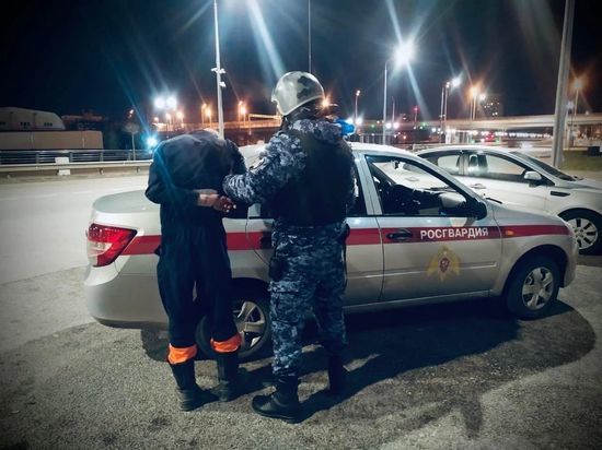 Росгвардейцы задержали устроившего пьяный дебош строителя в Калининграде