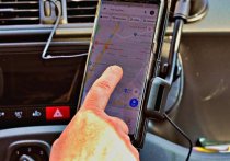 Германия: Запрещено ли держать телефон, находясь за рулем