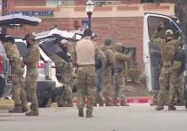 Полиция Колливилля (штат Техас) передает, что захвативший заложников в синагоге отпустил одного человека