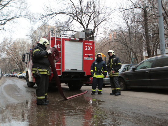 При пожаре в ресторане в центре Москвы погибла женщина