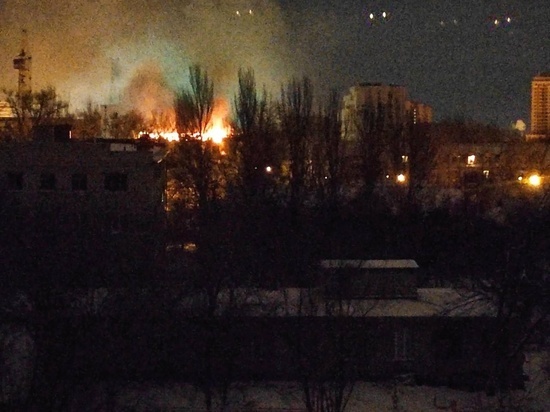 Пожар в Донецке унес одну жизнь и оставил без жилья 14 человек