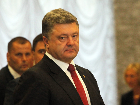 ГБР Украины заявило, что Порошенко «убежал» от повестки в суд