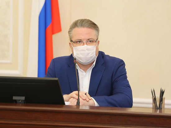 Мэр Воронежа обсудил вопросы незаконной вырубки деревьев, содержания бездомных животных, незаконной торговли