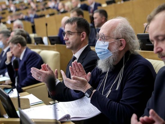 Вассерман обвинил Украину в "антипрививочной пропаганде"