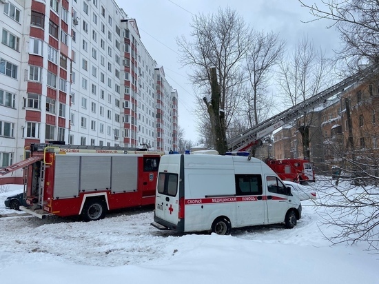 При пожаре на улице Белякова в Рязани погиб 46-летний хозяин квартиры
