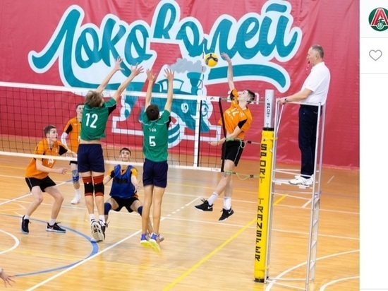 Белгородские волейболисты успешно стартовали в юношеском турнире «Локоволей-2021»