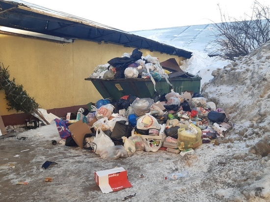 «МК в Питере» добился права на перерасчет тарифов по вызову мусора для петербуржцев