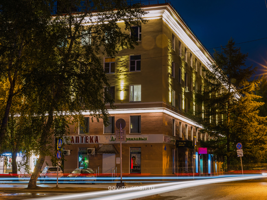 В центре Мурманска на 25 зданиях установят архитектурную подсветку в 2022 году