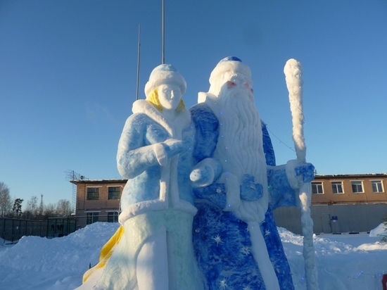 Петербургские заключенные вылепили снежные фигуры в колониях