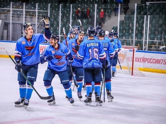 Хоккеисты «Сокола» уверенно разгромили ХК «Рязань» в Красноярске