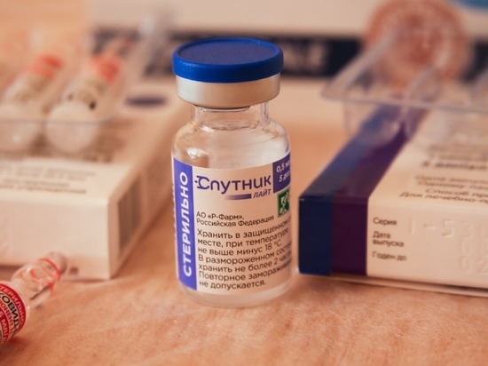 В минздраве Омской области прокомментировали скандал с нехваткой вакцины в регионе