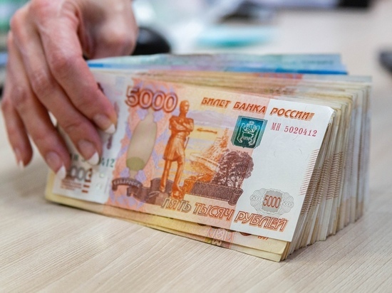 По 3000 рублей перечислят на карты от соцзащиты 21 января 2022 года: кому положена выплата