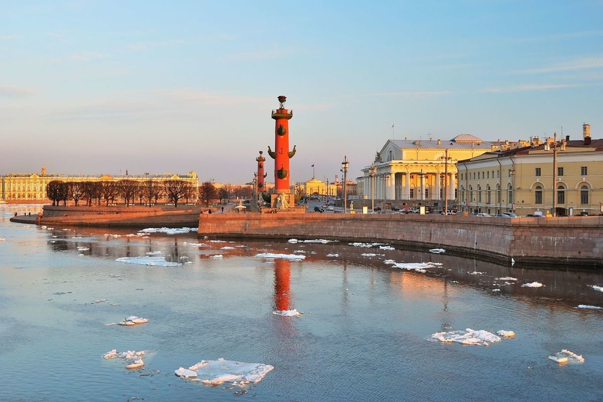 санкт петербург в марте