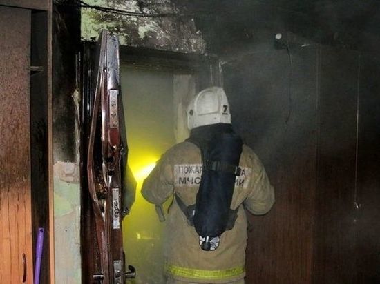 Ночью в Ярцеве на Пионерном случился пожар в многоэтажке