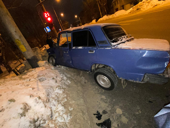 На Авиационной в Тамбове в ДТП пострадал водитель