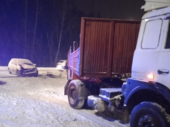Ночной снегопад добавил Белгороду дорожных аварий
