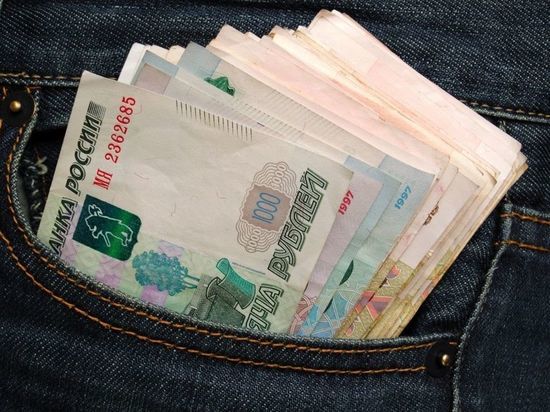 Житель Ковдора обокрал знакомую и потратил деньги, пока его искала полиция