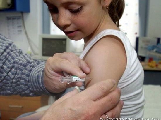 В Архангельск везут детскую вакцину