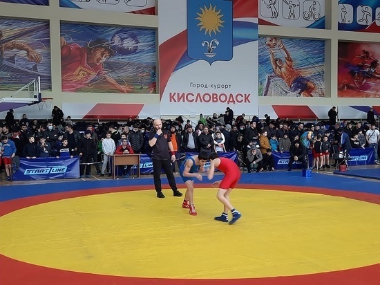 В Кисловодске проходят межрегиональные соревнования по вольной борьбе