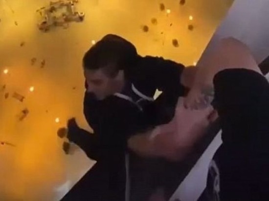 Молодой рязанец снял на видео, как висит на высоте 24 этажа