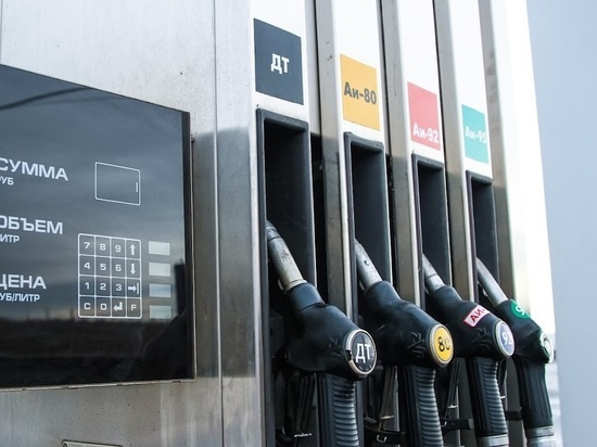В Астрахани из-за увеличения цен на бензин соберут оперштаб