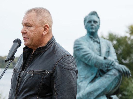Художника, создавшего скульптуру Шаляпина в Плесе, наградили орденом Александра Невского